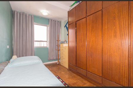 Apartamento à venda com 130m², 3 quartos e 1 vagaQuarto 2