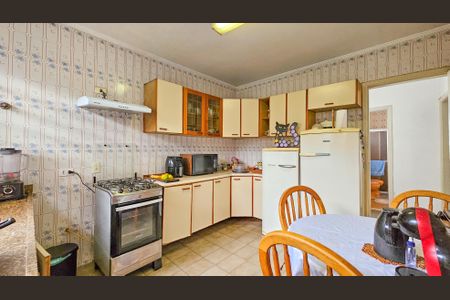 Casa à venda com 290m², 3 quartos e 2 vagasCozinha