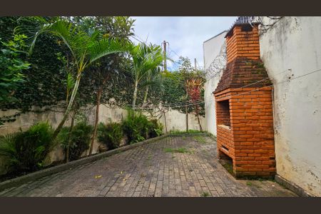 Casa à venda com 290m², 3 quartos e 2 vagasÁrea comum - Churrasqueira
