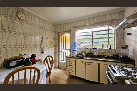 Casa à venda com 290m², 3 quartos e 2 vagasCozinha