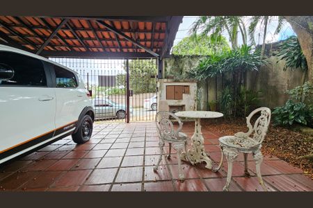 Casa à venda com 290m², 3 quartos e 2 vagasGaragem