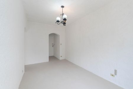 Apartamento à venda com 44m², 1 quarto e sem vaga Apartamento à venda com 44m², 1 quarto e sem vagaSala