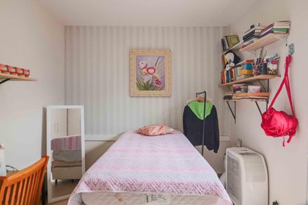 Casa de condomínio à venda com 125m², 3 quartos e 4 vagas Casa de condomínio à venda com 125m², 3 quartos e 4 vagasQuarto 1