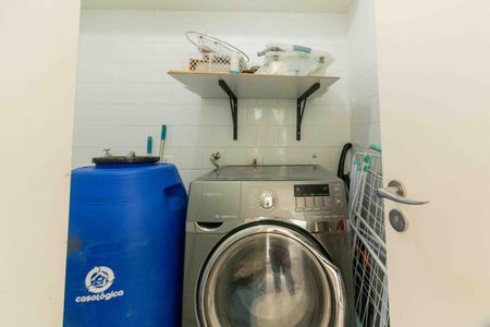 Casa de condomínio à venda com 125m², 3 quartos e 4 vagas Casa de condomínio à venda com 125m², 3 quartos e 4 vagasÁrea de Serviço