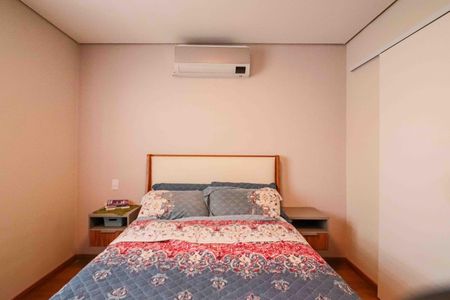 Casa de condomínio à venda com 125m², 3 quartos e 4 vagas Casa de condomínio à venda com 125m², 3 quartos e 4 vagasQuarto 3 Suíte