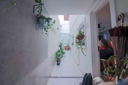 Casa de condomínio à venda com 125m², 3 quartos e 4 vagas Casa de condomínio à venda com 125m², 3 quartos e 4 vagasQuintal