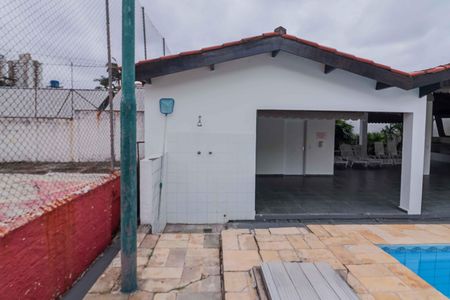 Casa de condomínio à venda com 125m², 3 quartos e 4 vagas Casa de condomínio à venda com 125m², 3 quartos e 4 vagasÁrea comum - Piscina