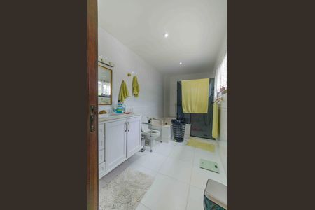 Casa de condomínio à venda com 522m², 4 quartos e 4 vagasBanheiro da Suíte 3