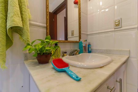 Casa de condomínio à venda com 522m², 4 quartos e 4 vagasBanheiro da Suíte 2