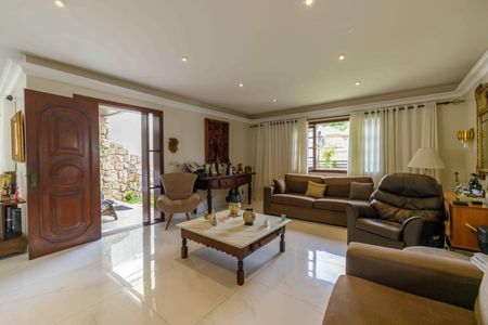 Casa de condomínio à venda com 522m², 4 quartos e 4 vagasSala