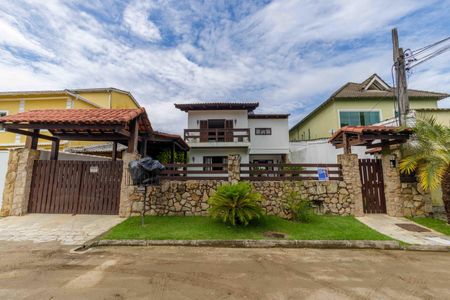 Casa de condomínio à venda com 522m², 4 quartos e 4 vagasFachada