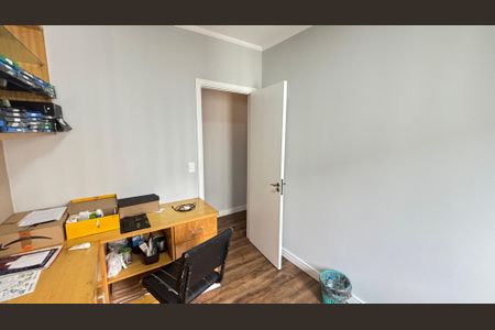 Apartamento à venda com 98m², 3 quartos e 2 vagas Apartamento à venda com 98m², 3 quartos e 2 vagasQuarto 1