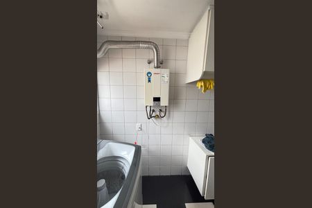 Apartamento à venda com 98m², 3 quartos e 2 vagas Apartamento à venda com 98m², 3 quartos e 2 vagasÁrea de Serviço