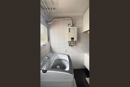 Apartamento à venda com 98m², 3 quartos e 2 vagas Apartamento à venda com 98m², 3 quartos e 2 vagasÁrea de Serviço