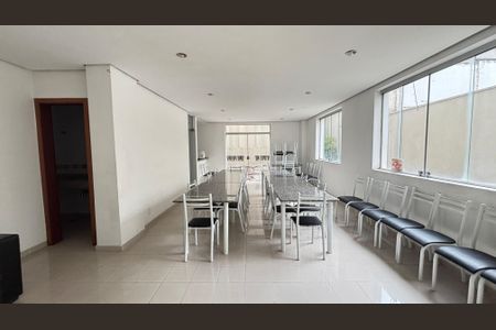Apartamento à venda com 98m², 3 quartos e 2 vagas Apartamento à venda com 98m², 3 quartos e 2 vagasÁrea comum