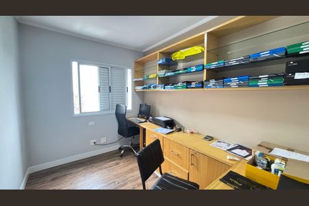 Apartamento à venda com 98m², 3 quartos e 2 vagas Apartamento à venda com 98m², 3 quartos e 2 vagasQuarto 1