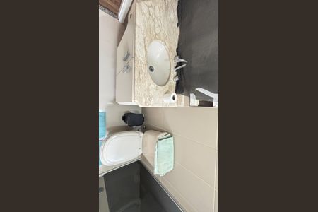 Apartamento à venda com 98m², 3 quartos e 2 vagas Apartamento à venda com 98m², 3 quartos e 2 vagasBanheiro