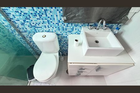 Apartamento à venda com 98m², 3 quartos e 2 vagas Apartamento à venda com 98m², 3 quartos e 2 vagasBanheiro da Suíte