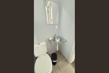 Apartamento à venda com 98m², 3 quartos e 2 vagas Apartamento à venda com 98m², 3 quartos e 2 vagasLavabo