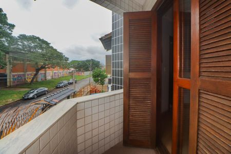 Casa para alugar com 380m², 3 quartos e 5 vagasSuíte - Varanda