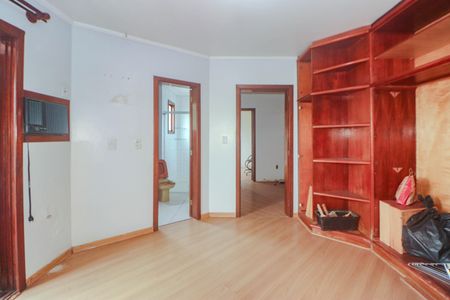 Casa para alugar com 380m², 3 quartos e 5 vagasSuíte