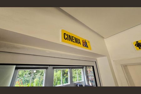 Apartamento para alugar com 40m², 2 quartos e 1 vaga Apartamento para alugar com 40m², 2 quartos e 1 vagaÁrea comum - cinema