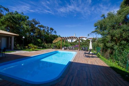Apartamento para alugar com 40m², 2 quartos e 1 vaga Apartamento para alugar com 40m², 2 quartos e 1 vagaÁrea comum - Piscina