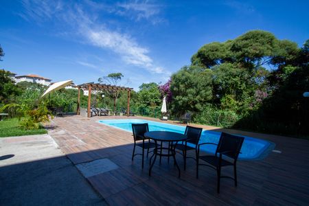 Apartamento para alugar com 40m², 2 quartos e 1 vaga Apartamento para alugar com 40m², 2 quartos e 1 vagaÁrea comum - Piscina