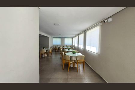 Apartamento para alugar com 40m², 2 quartos e 1 vaga Apartamento para alugar com 40m², 2 quartos e 1 vagaÁrea comum - Salão de festas