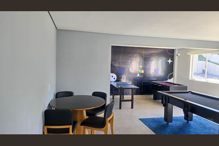 Apartamento para alugar com 40m², 2 quartos e 1 vaga Apartamento para alugar com 40m², 2 quartos e 1 vagaÁrea comum - Salão de jogos