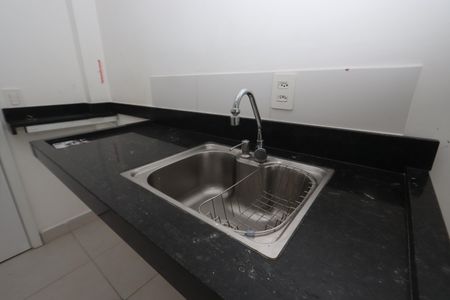 Cozinha de apartamento para alugar com 2 quartos, 44m² em Parque Sao Rafael, São Paulo