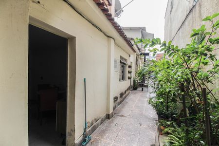 Casa para alugar com 150m², 2 quartos e 1 vagaEntrada