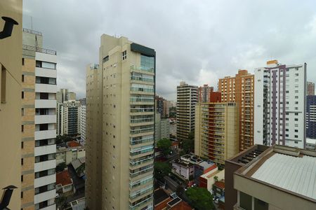 Apartamento à venda com 144m², 3 quartos e 4 vagasVista da Suíte 1