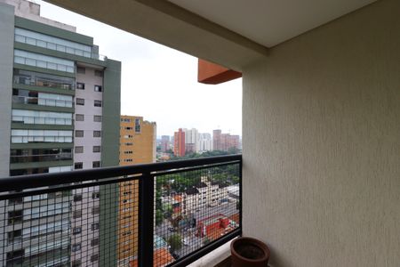 Apartamento à venda com 144m², 3 quartos e 4 vagasSacada da Suíte 2