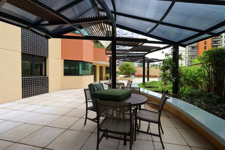 Apartamento à venda com 144m², 3 quartos e 4 vagasÁrea Comum - Churrasqueira