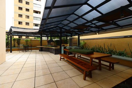 Apartamento à venda com 144m², 3 quartos e 4 vagasÁrea Comum - Churrasqueira