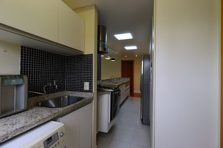 Apartamento à venda com 144m², 3 quartos e 4 vagasÁrea de Serviço