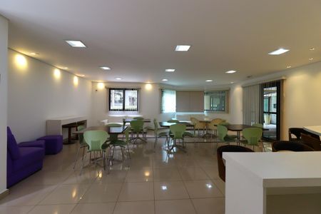 Apartamento à venda com 144m², 3 quartos e 4 vagasÁrea Comum - Salão de Festa