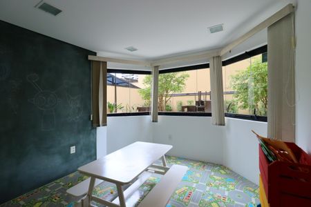 Apartamento à venda com 144m², 3 quartos e 4 vagasÁrea Comum - Brinquedoteca