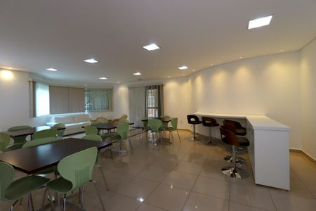 Apartamento à venda com 144m², 3 quartos e 4 vagasÁrea Comum - Salão de Festa