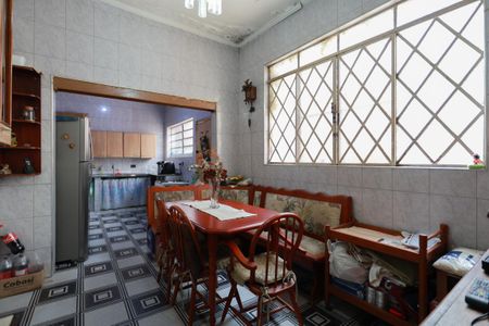 Casa à venda com 160m², 3 quartos e 1 vaga Casa à venda com 160m², 3 quartos e 1 vagaCopa