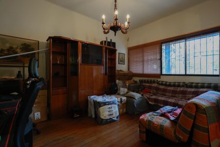 Casa à venda com 160m², 3 quartos e 1 vaga Casa à venda com 160m², 3 quartos e 1 vagaSala