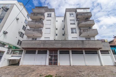 Apartamento à venda com 176m², 2 quartos e sem vaga Apartamento à venda com 176m², 2 quartos e sem vagaFachada