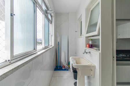 Apartamento à venda com 176m², 2 quartos e sem vaga Apartamento à venda com 176m², 2 quartos e sem vaga Área de Serviço