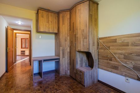 Casa de condomínio para alugar com 317m², 3 quartos e 3 vagasQuarto 3