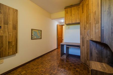 Casa de condomínio para alugar com 317m², 3 quartos e 3 vagasQuarto 3