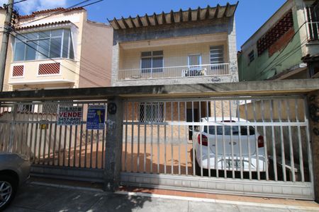 Apartamento à venda com 101m², 2 quartos e 1 vagaFachada