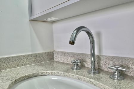 Apartamento à venda com 29m², 1 quarto e sem vaga Apartamento à venda com 29m², 1 quarto e sem vagaBanheiro da Suíte