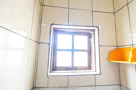 Casa à venda com 80m², 2 quartos e sem vaga Casa à venda com 80m², 2 quartos e sem vagaBanheiro