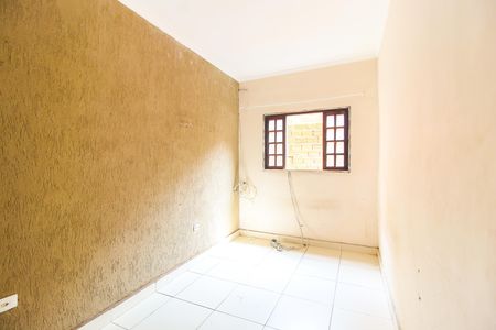 Casa à venda com 80m², 2 quartos e sem vaga Casa à venda com 80m², 2 quartos e sem vagaQuarto 2